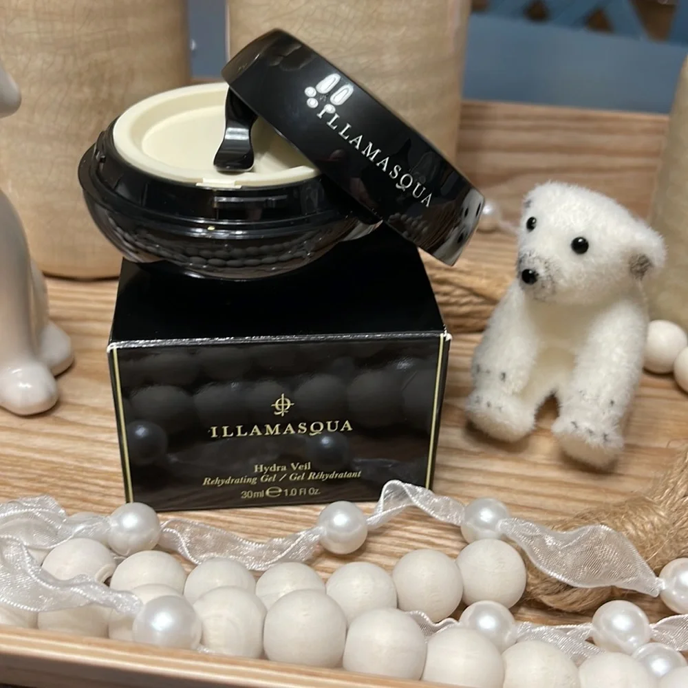 ILLAMASQUA Hydra Veil Primer - Picture 1 of 15